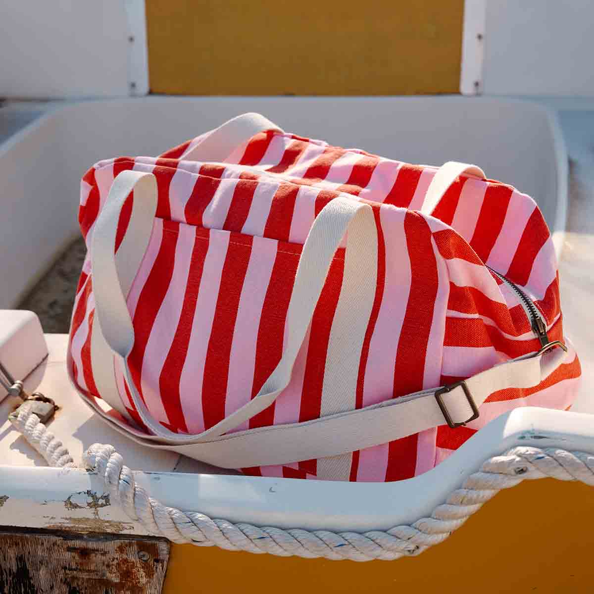 Reisetasche mit Streifen in Tomate/Candy Pink