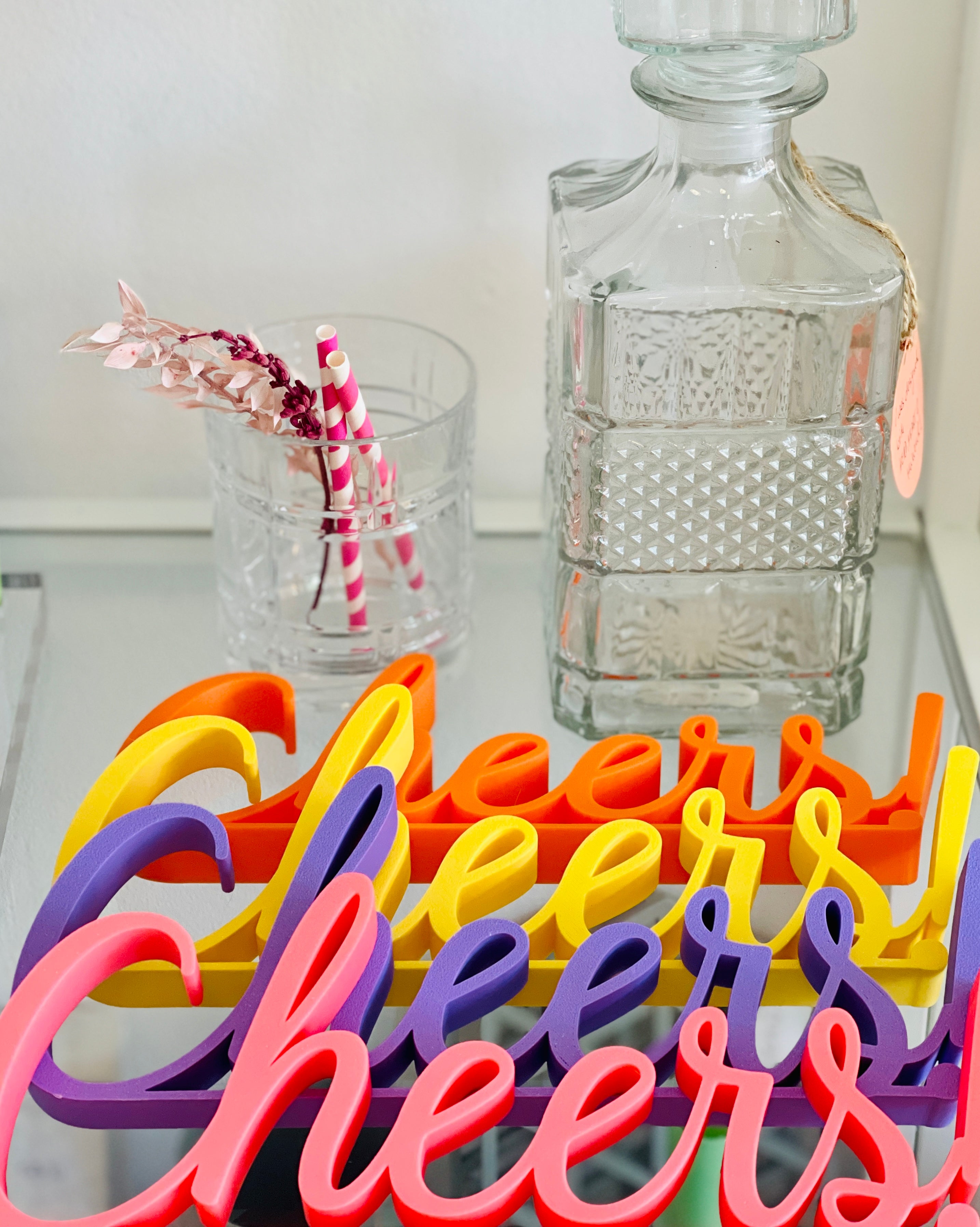 3D-Schriftzug "Cheers!", verschiedene Grössen & Farben