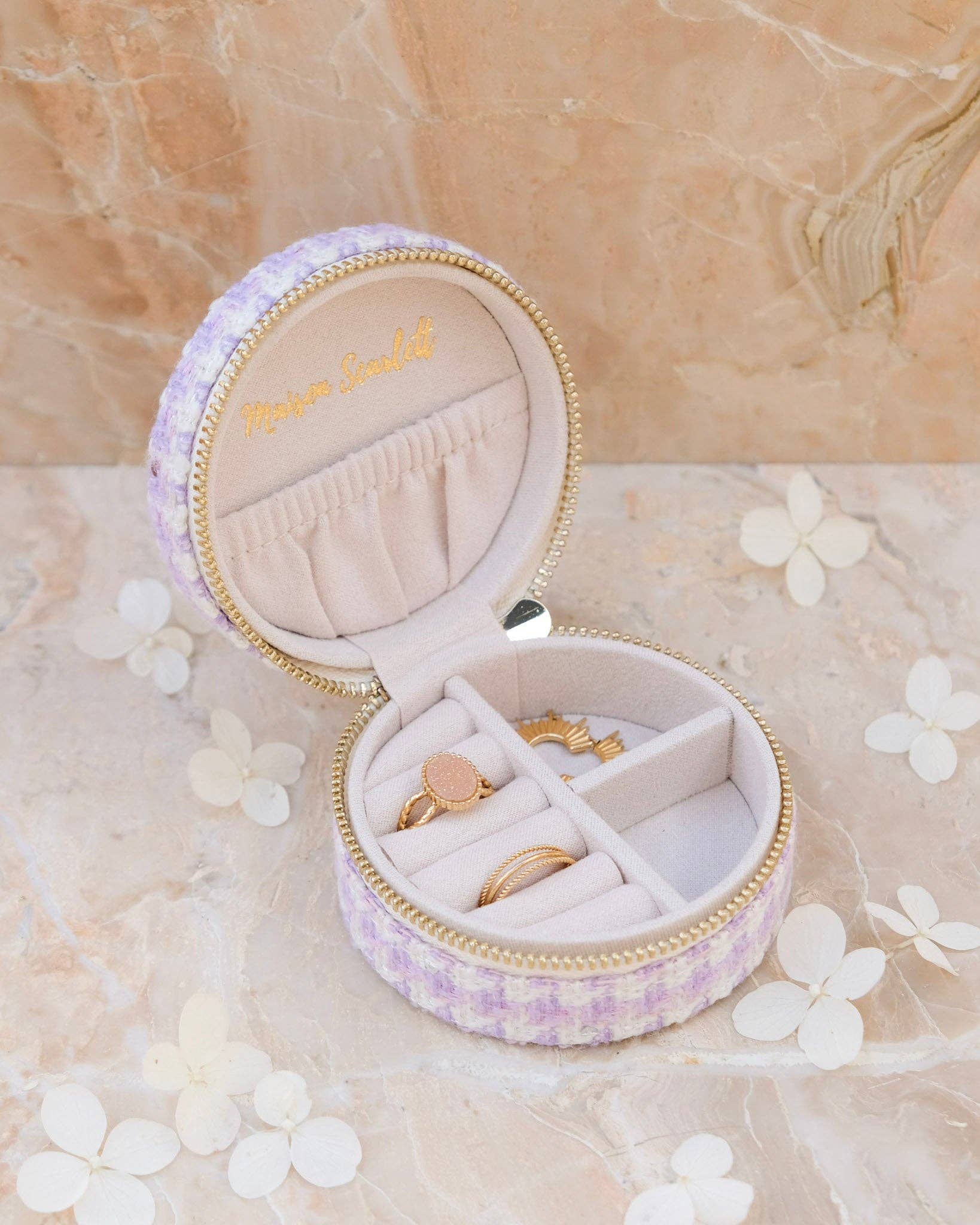 Reise-Schmuckkästchen im Hahnentrittmuster