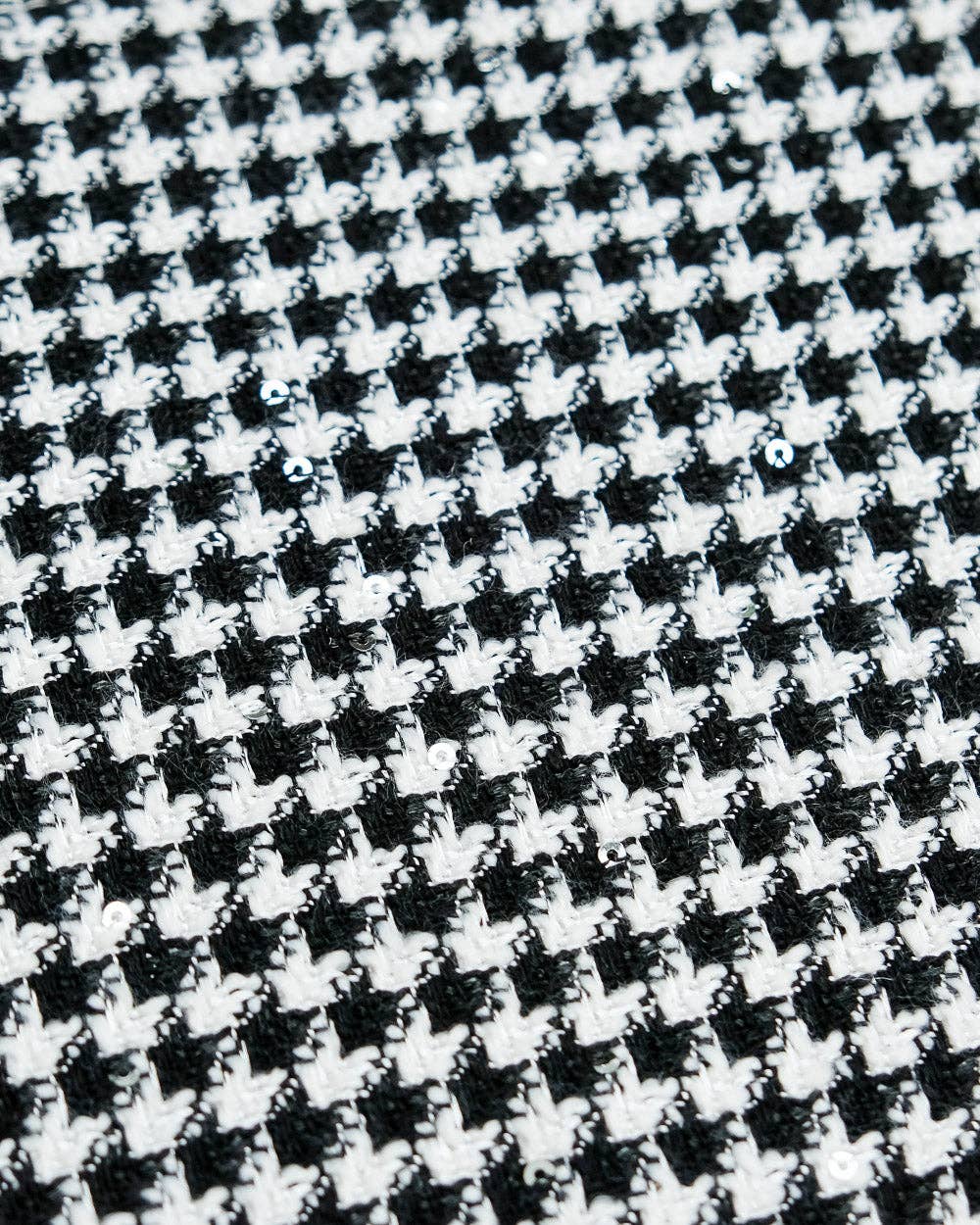 Reise-Schmuckkästchen im Hahnentrittmuster