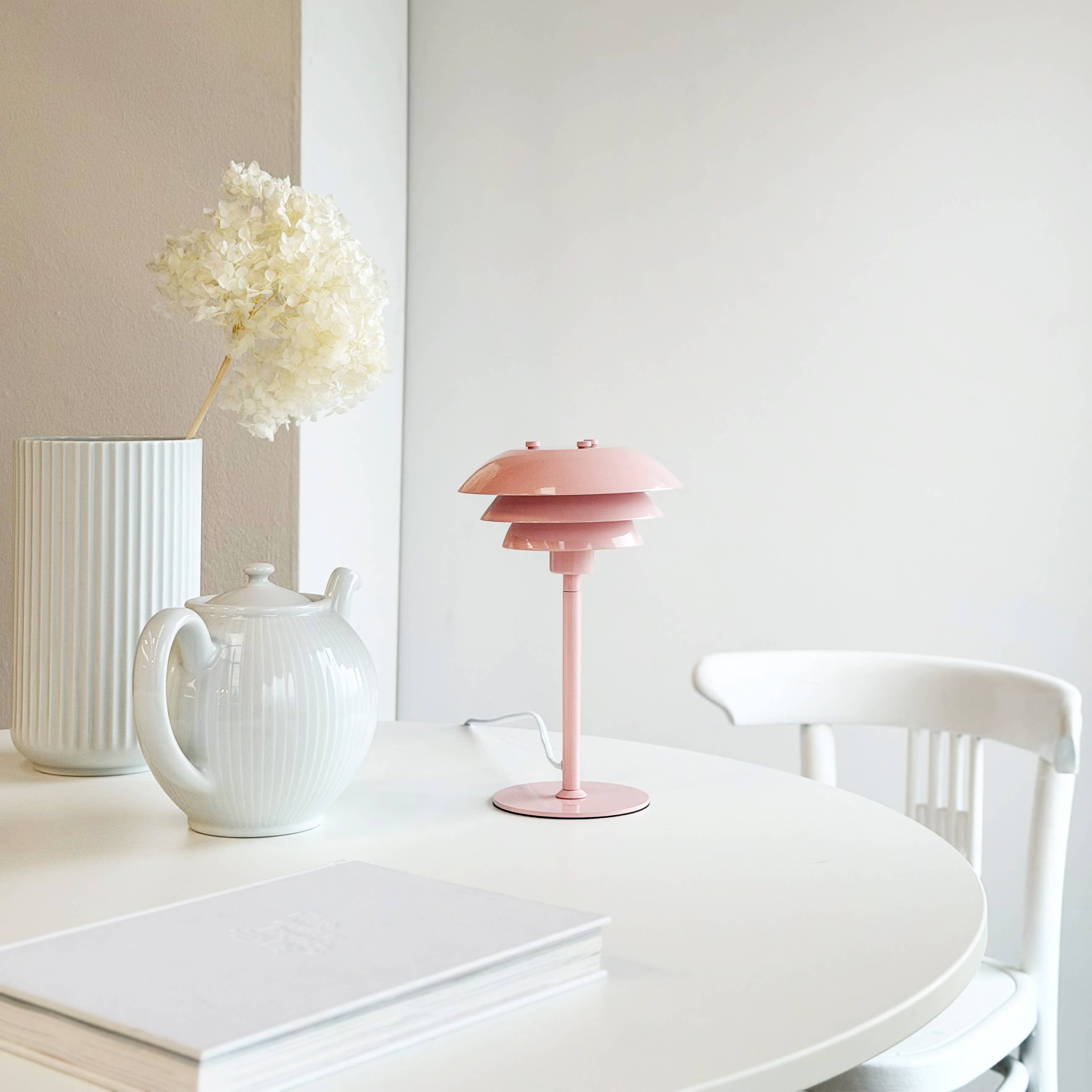 Sixteen Tischlampe - Rosa