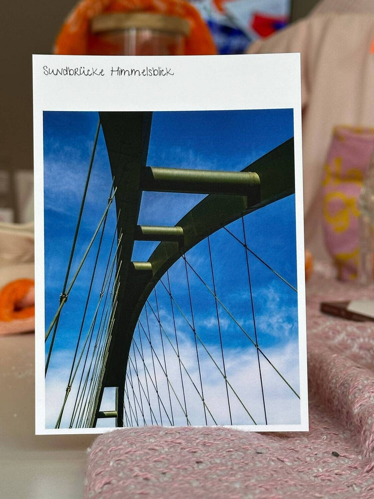 Postkarte "Sundbrücke Himmelsblick"