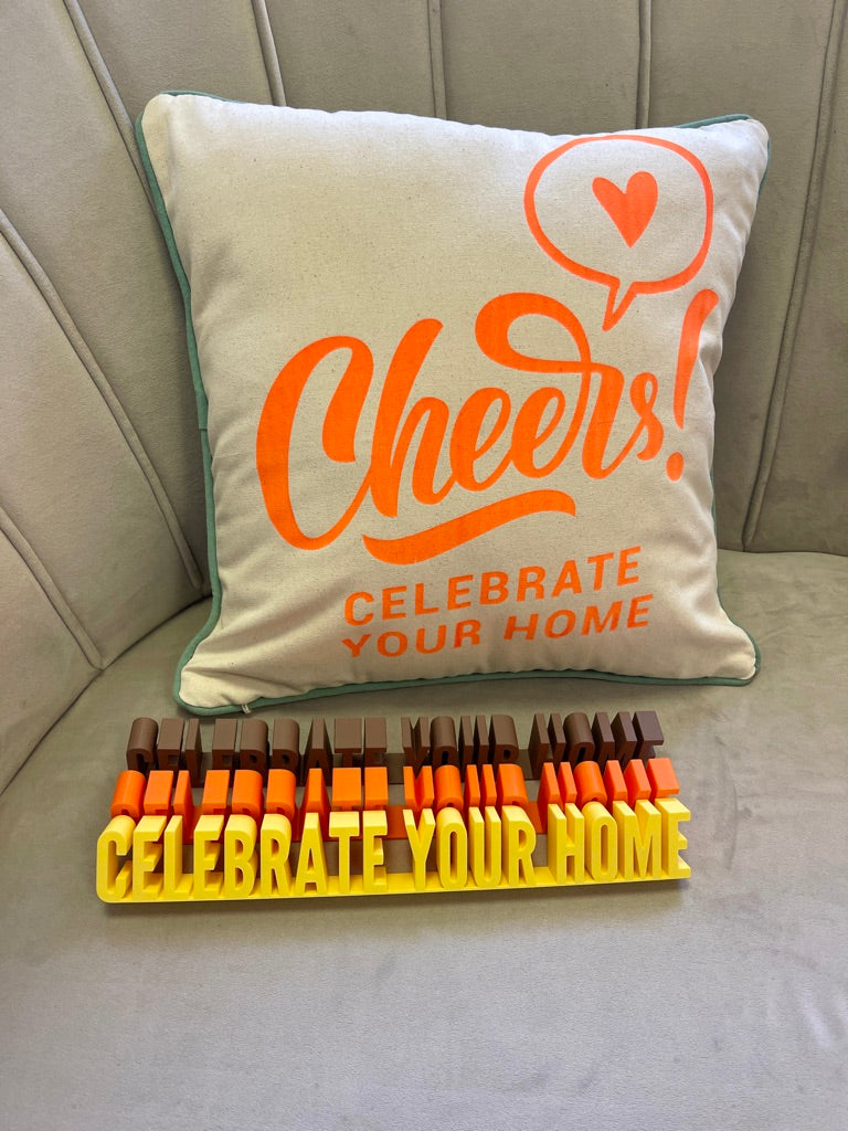 3D-Schriftzug "Celebrate your home" , verschiedene Farben