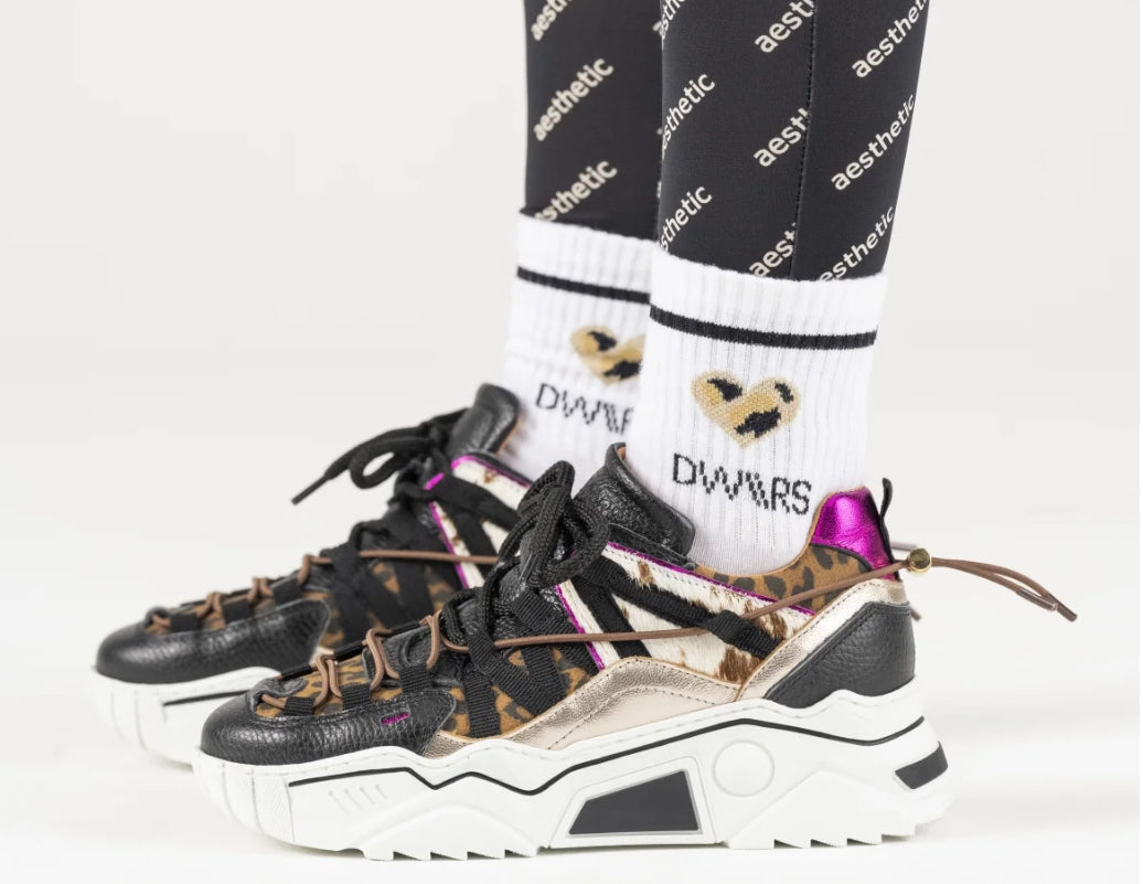 Socken, verschiedene Farben