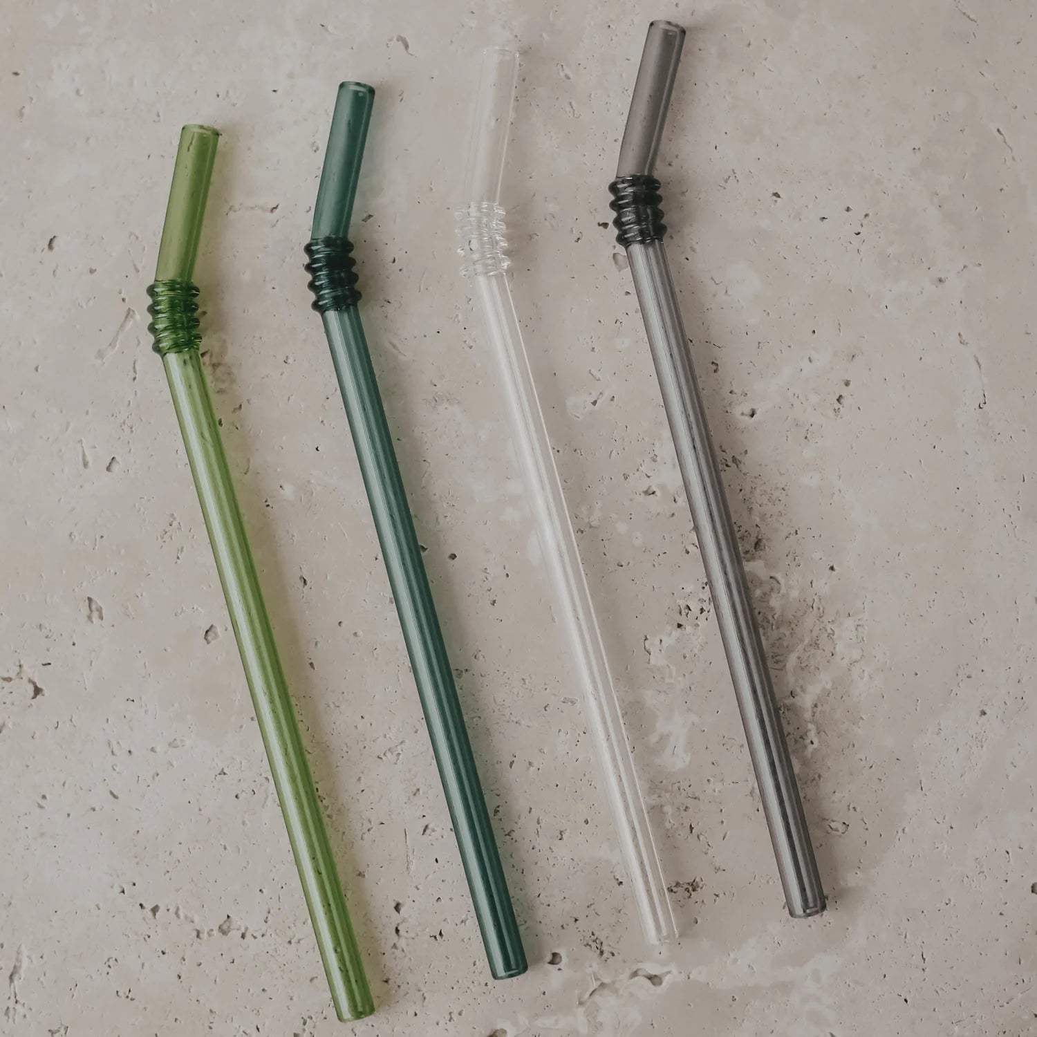 Strohhalme aus Glas & geknickt, 4er Set grün